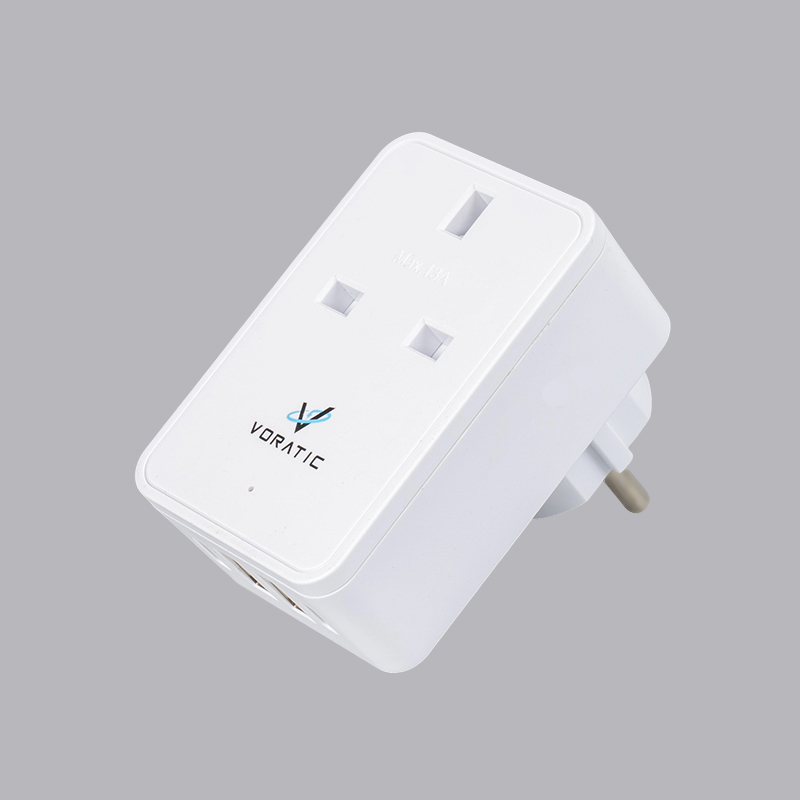 VT-924-DE UK do Německa, 1 zásuvka, 2 USB porty, 2 porty typu C adaptér