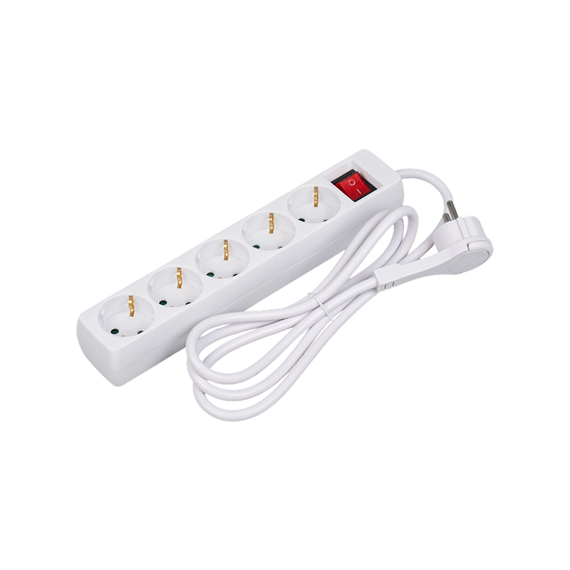 Jaká bezpečnostní opatření je třeba dodržovat při používání European Power Strip?